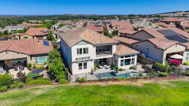 1014 Hogarth Way, El Dorado Hills, CA 95762