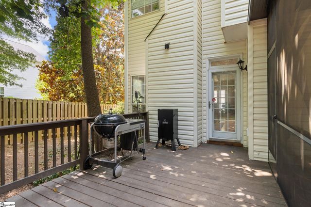 9 S Penobscot Court, Simpsonville, SC 29681