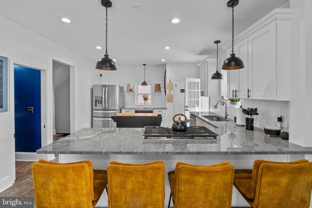2409 CHESTERFIELD AVE, Baltimore, MD 21213