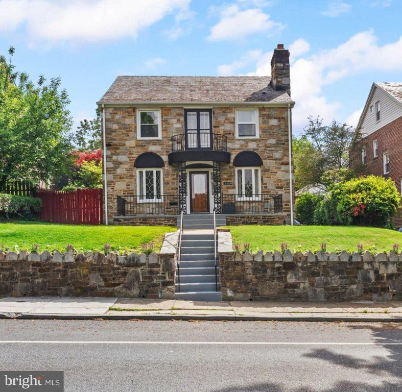 Image 1 of property listing at 2409 CHESTERFIELD AVE, Baltimore, MD 21213