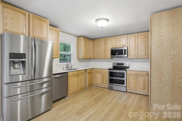 1959 Rock Springs Circle, Denver, NC 28037
