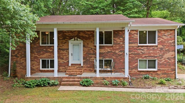 1959 Rock Springs Circle, Denver, NC 28037