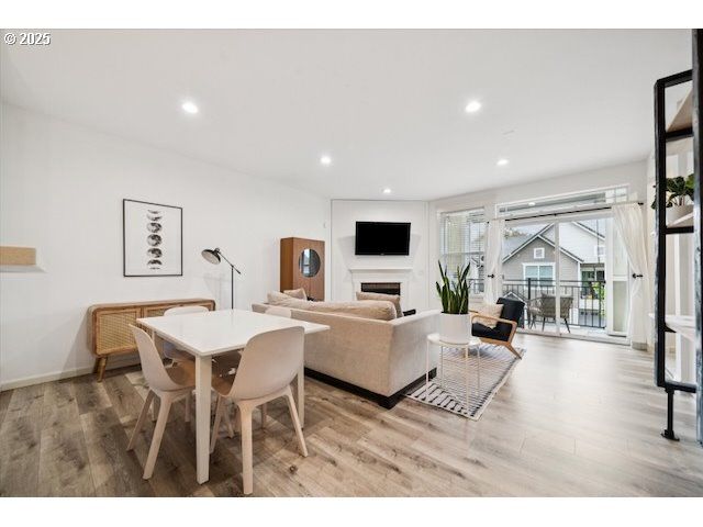 3850 SUMMERLINN Dr, West Linn, OR 97068