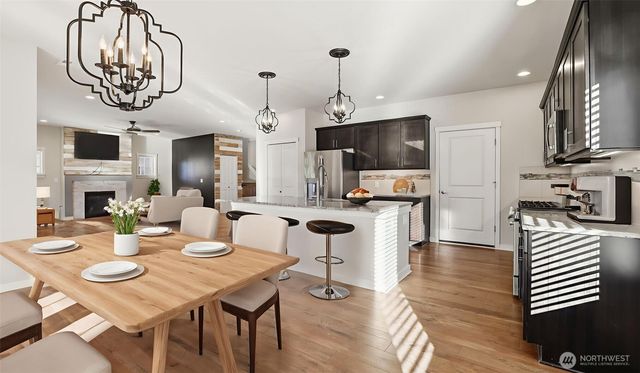 1475 Couls Avenue, Buckley, WA 98321