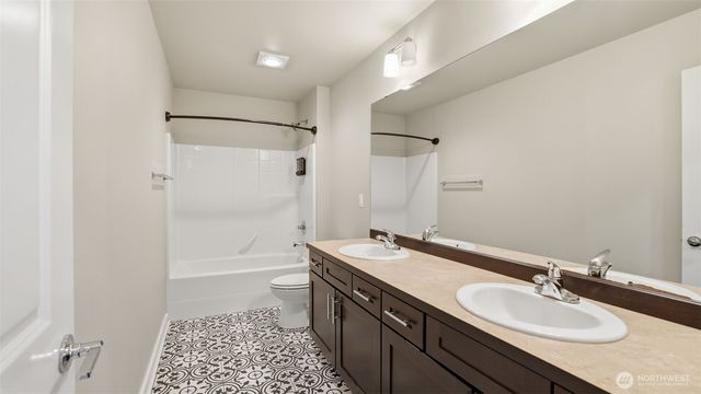 1475 Couls Avenue, Buckley, WA 98321