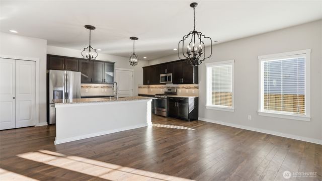 1475 Couls Avenue, Buckley, WA 98321