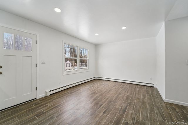 29 Green Avenue, Valley Cottage, NY 10989