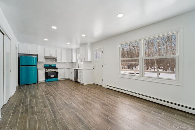 29 Green Avenue, Valley Cottage, NY 10989