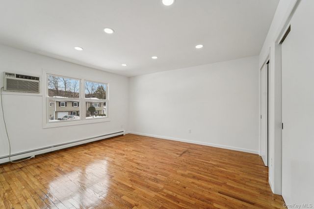 29 Green Avenue, Valley Cottage, NY 10989