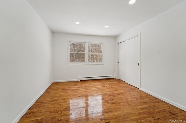 29 Green Avenue, Valley Cottage, NY 10989