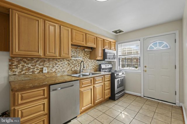 1509 UPSHIRE RD, Baltimore, MD 21218