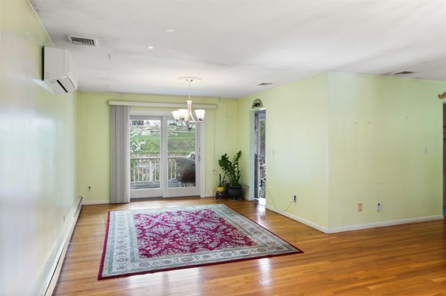 3271 Old Yorktown Road, Yorktown Heights, NY 10598