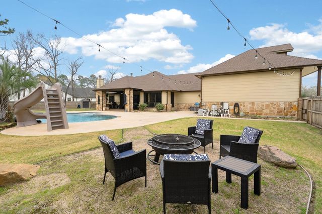 2101 Woodlink Court, Huffman, TX 77336