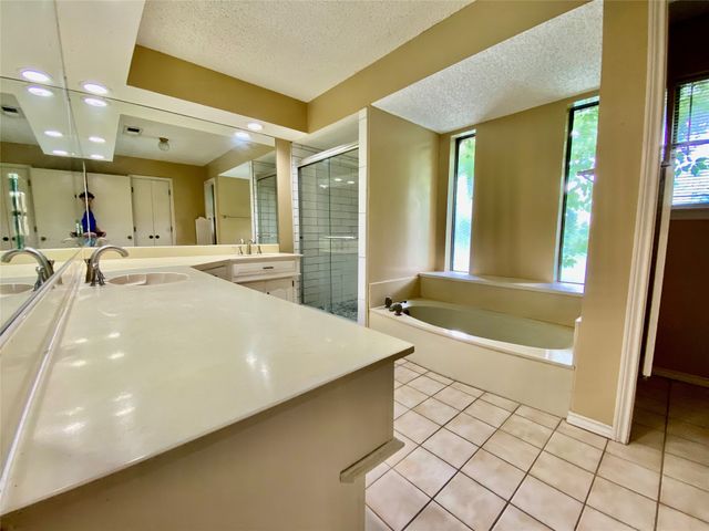 223 Woodcrest Drive, Richardson, TX 75080