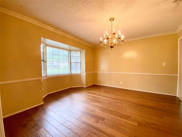 223 Woodcrest Drive, Richardson, TX 75080