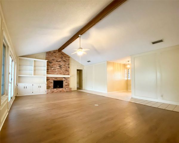 223 Woodcrest Drive, Richardson, TX 75080