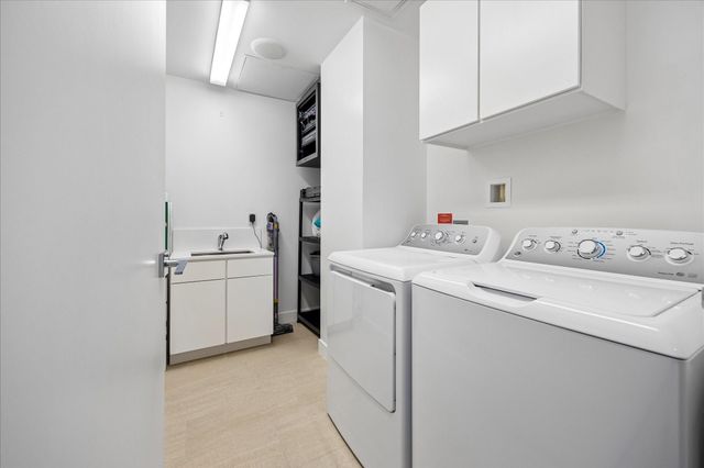 3433 Westheimer Road 804, Houston, TX 77027