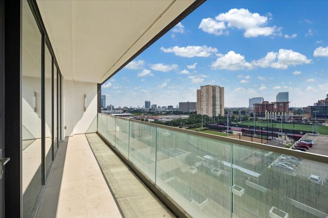 3433 Westheimer Road 804, Houston, TX 77027
