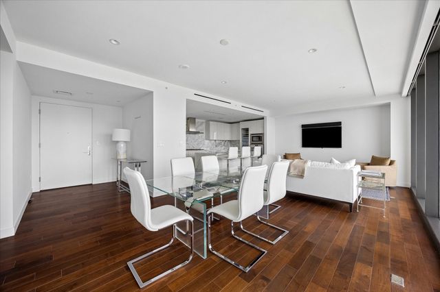 3433 Westheimer Road 804, Houston, TX 77027