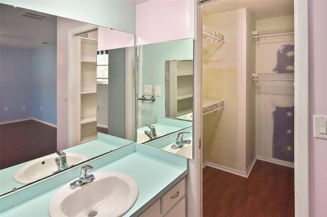 430 CLOVER ROAD, Venice, FL 34293