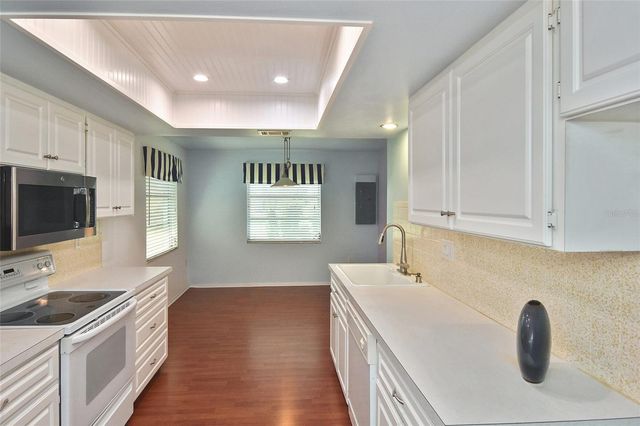 430 CLOVER ROAD, Venice, FL 34293