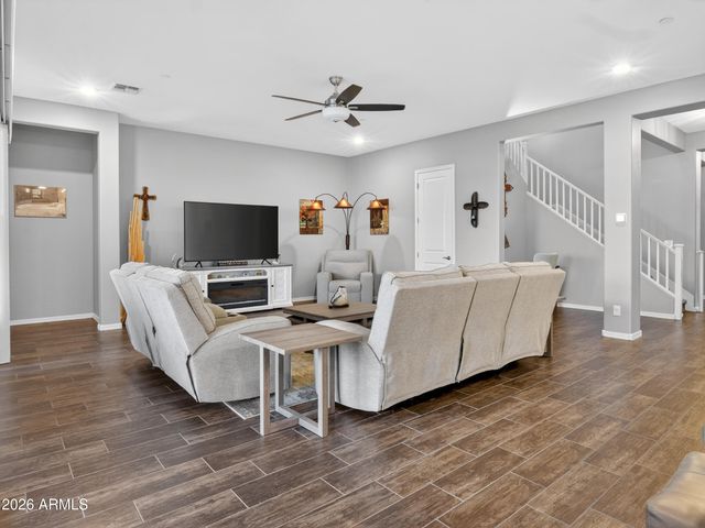 12879 W Pasaro Drive, Peoria, AZ 85383