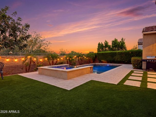 12879 W Pasaro Drive, Peoria, AZ 85383