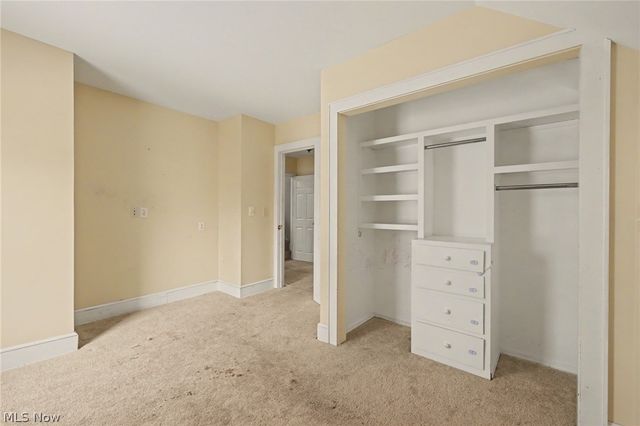 1474 Winchester Avenue, Lakewood, OH 44107