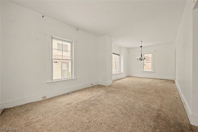 1474 Winchester Avenue, Lakewood, OH 44107