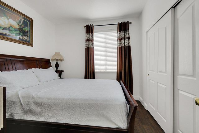 8401 Carriage Oaks Way, Antelope, CA 95843