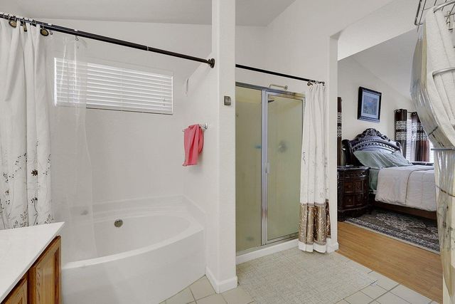 8401 Carriage Oaks Way, Antelope, CA 95843