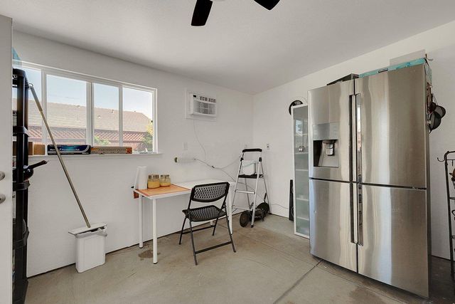 8401 Carriage Oaks Way, Antelope, CA 95843
