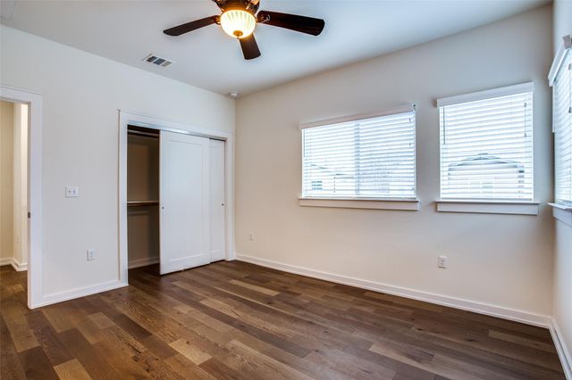 6800 Menchaca RD 17, Austin, TX 78745