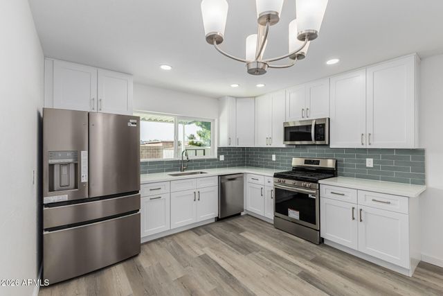 15046 N 28TH Avenue, Phoenix, AZ 85053