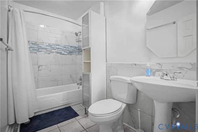 46 Skipwith Green Cir, Henrico, VA 23294