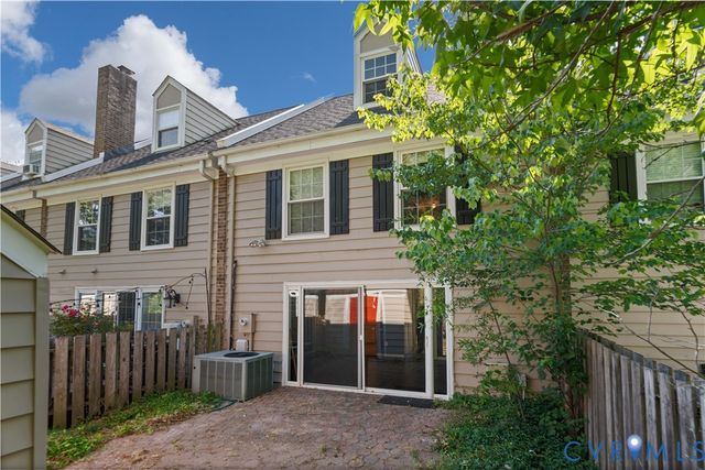 46 Skipwith Green Cir, Henrico, VA 23294