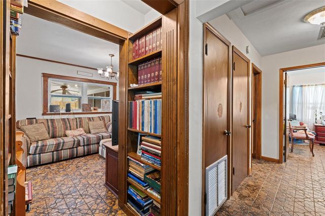 3112 W DEWEY STREET, Tampa, FL 33607