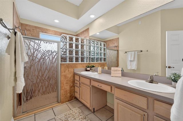 1726 LORIANA STREET, Brandon, FL 33511