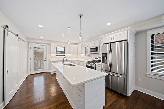 37 Bay State Road 37, Quincy, MA 02171