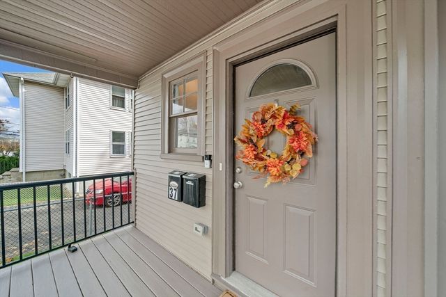 37 Bay State Road 37, Quincy, MA 02171