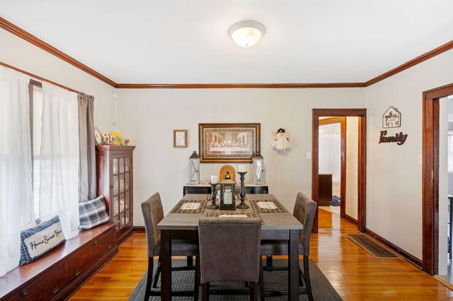 702 4TH ST, Boonville, MO 65233