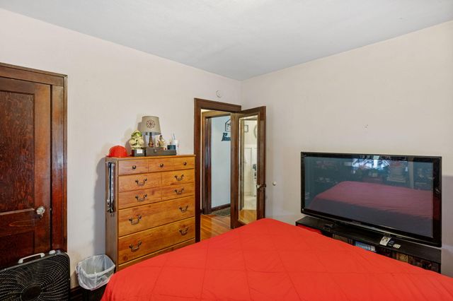 702 4TH ST, Boonville, MO 65233