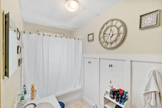 702 4TH ST, Boonville, MO 65233