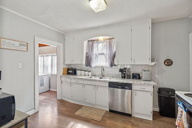 702 4TH ST, Boonville, MO 65233