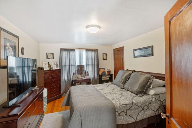 702 4TH ST, Boonville, MO 65233