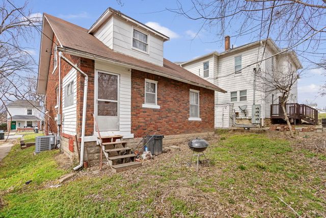 702 4TH ST, Boonville, MO 65233