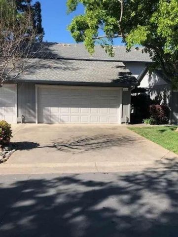 8086 Briar Ridge Ln, Citrus Heights, CA 95610