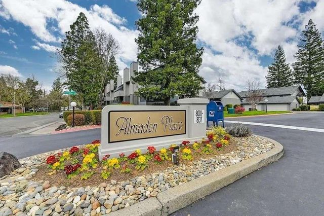 8086 Briar Ridge Ln, Citrus Heights, CA 95610