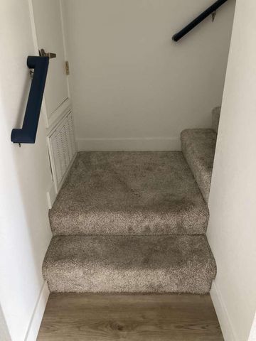 8086 Briar Ridge Ln, Citrus Heights, CA 95610