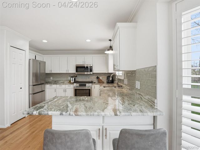 42610 Colorado Drive, Clinton Charter Township, MI 48036